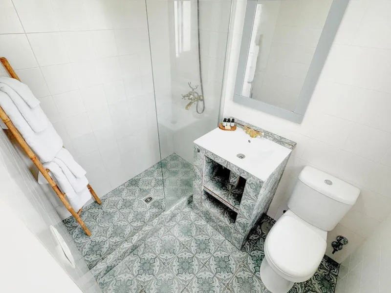 Situated in one of Nerja's most desirable residential areas, this exceptional villa enjoys the best of both worlds - peaceful countryside surroundings with spectacular sea views, while remaining just minutes from the heart of town. Located only 750m from 