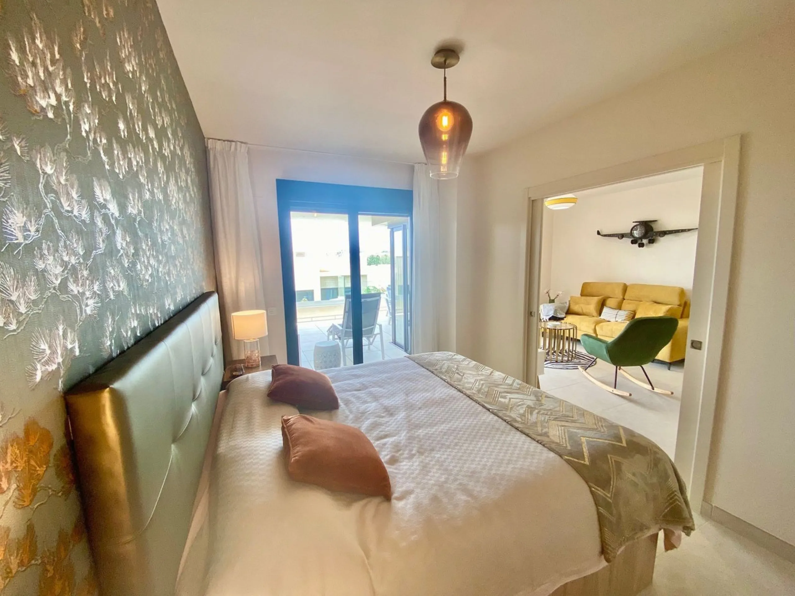 YOUR SECOND HOME AWAITS YOU! Discover refined Mediterranean living in this stylish contemporary apartment in the highly desirable area of Cala de Mijas, Mijas Costa. Nestled within an exclusive gated community (2021)and just a short stroll from the vibran