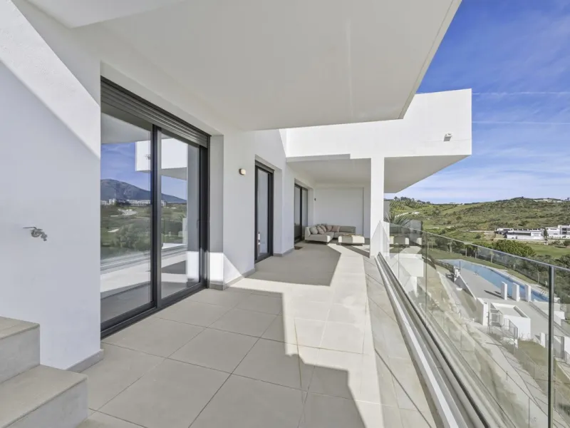 Apartment - Middle Floor Apartment в продаже в Mijas, Málaga. В доме 2 спален и 2 ванных комнат. Площадь дома 89 м²