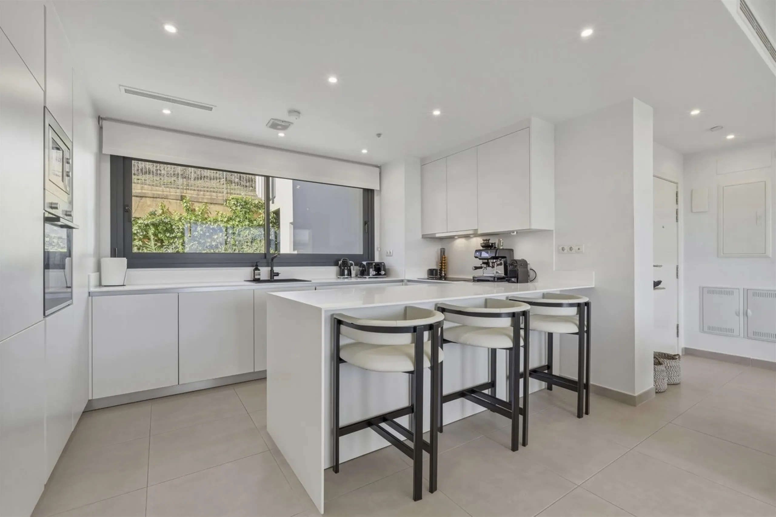 Apartment - Middle Floor Apartment в продаже в Mijas, Málaga. В доме 2 спален и 2 ванных комнат. Площадь дома 89 м²