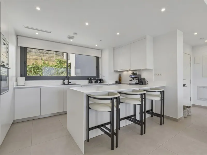 Apartment - Middle Floor Apartment в продаже в Mijas, Málaga. В доме 2 спален и 2 ванных комнат. Площадь дома 89 м²