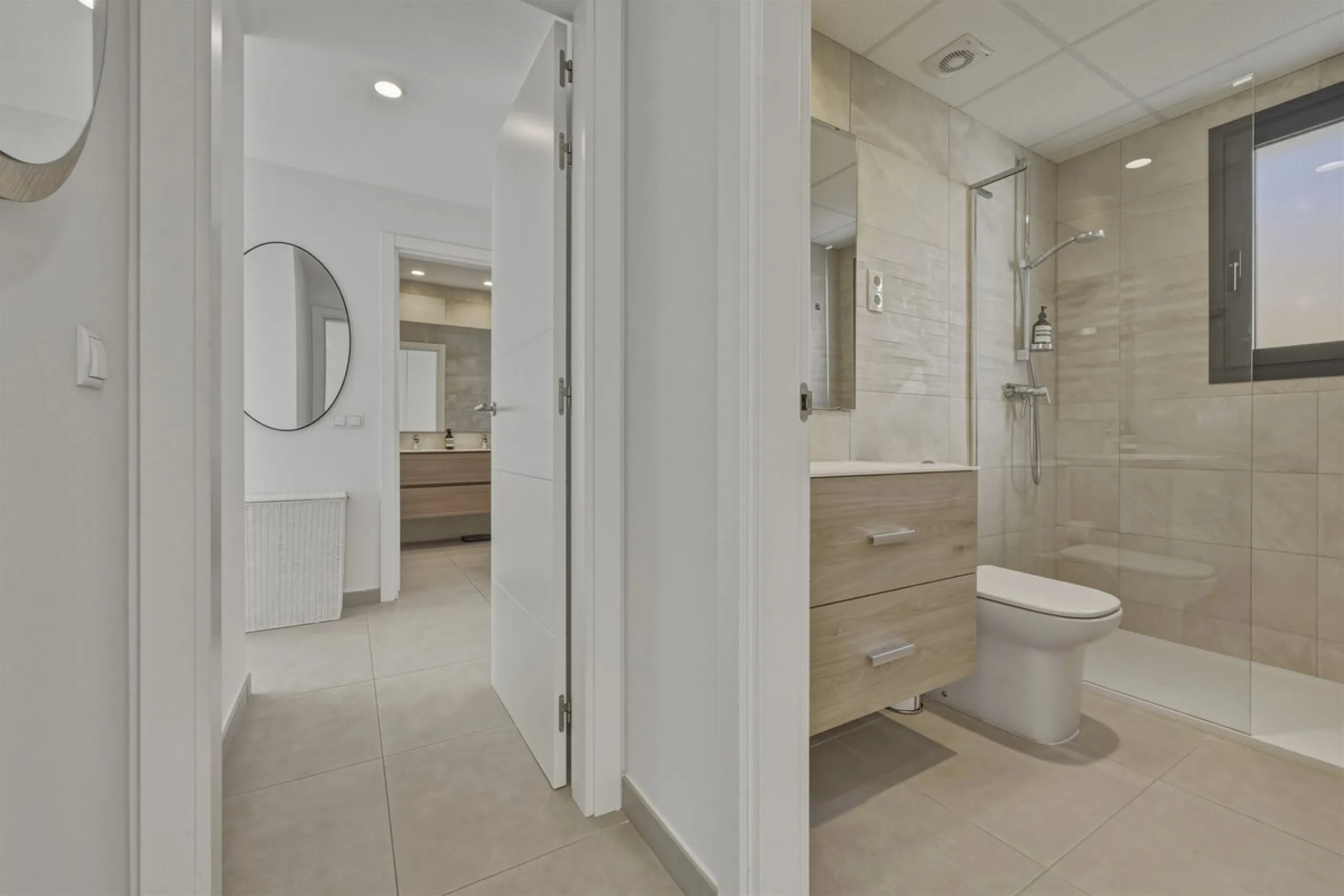 Apartment - Middle Floor Apartment в продаже в Mijas, Málaga. В доме 2 спален и 2 ванных комнат. Площадь дома 89 м²