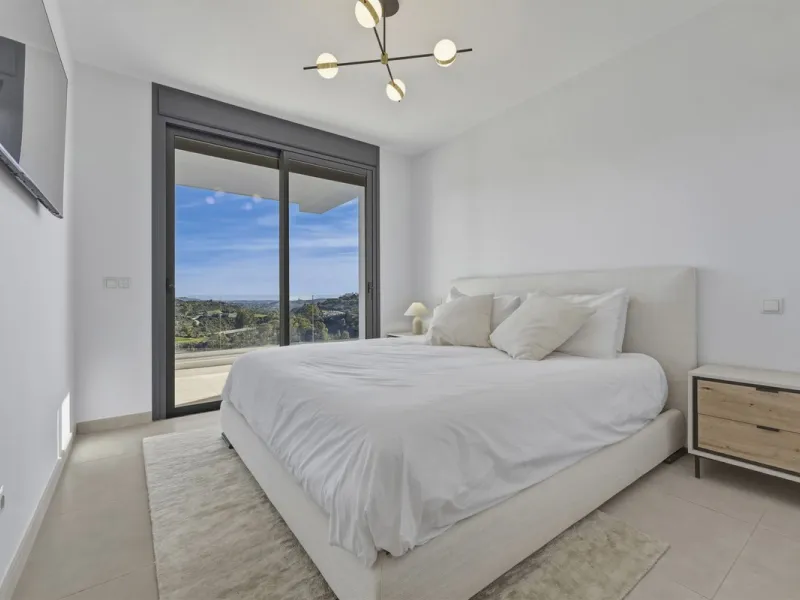 Apartment - Middle Floor Apartment в продаже в Mijas, Málaga. В доме 2 спален и 2 ванных комнат. Площадь дома 89 м²