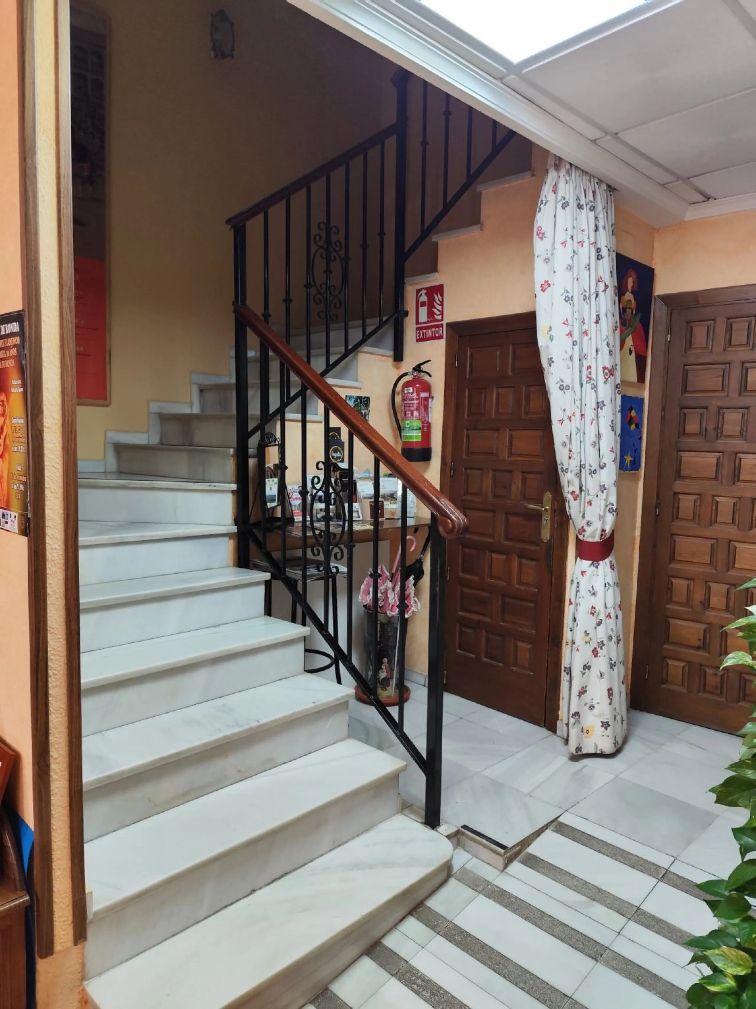 ????️ Charming Hotel with Guaranteed Profitability in the Heart of Ronda