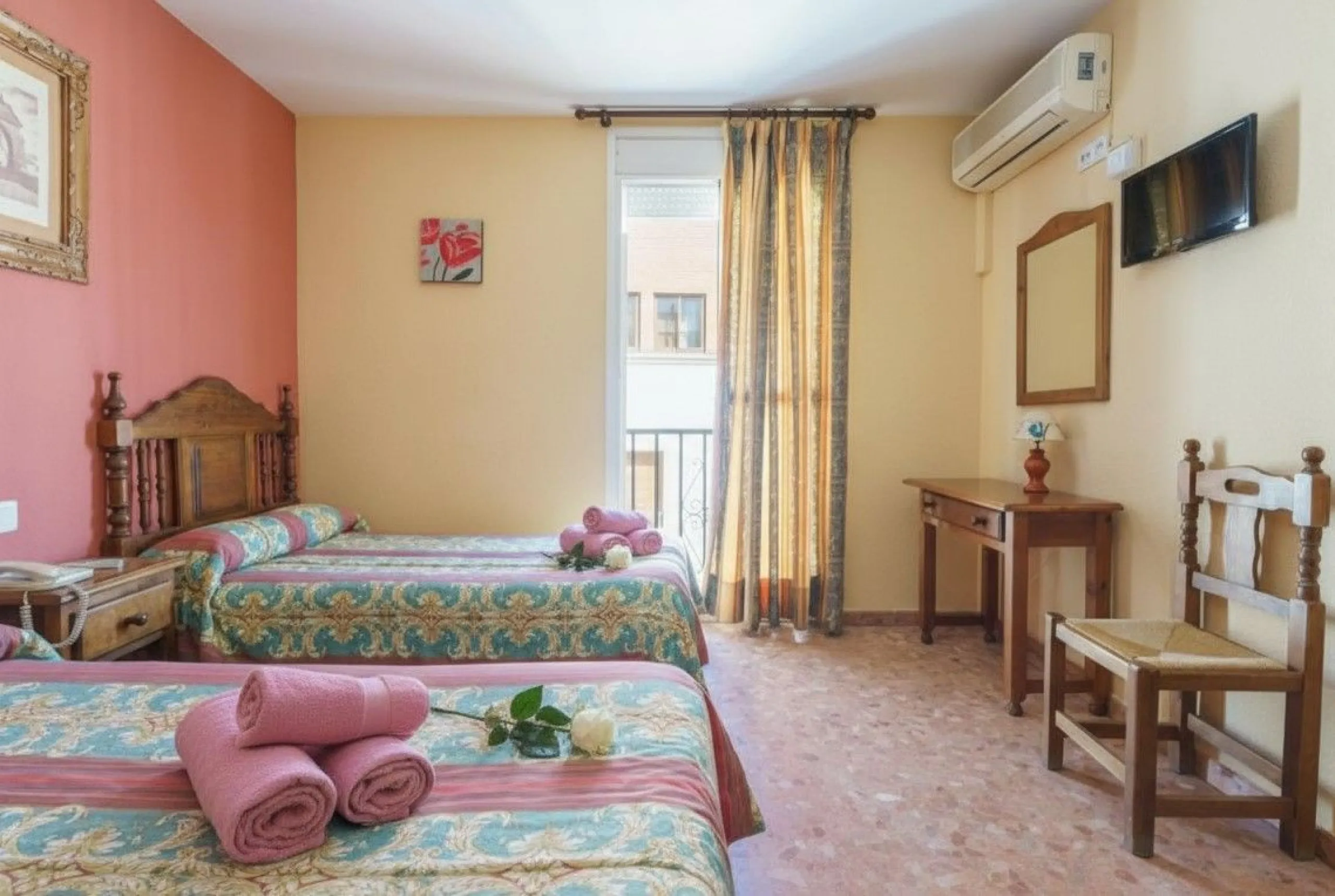 ????️ Charming Hotel with Guaranteed Profitability in the Heart of Ronda