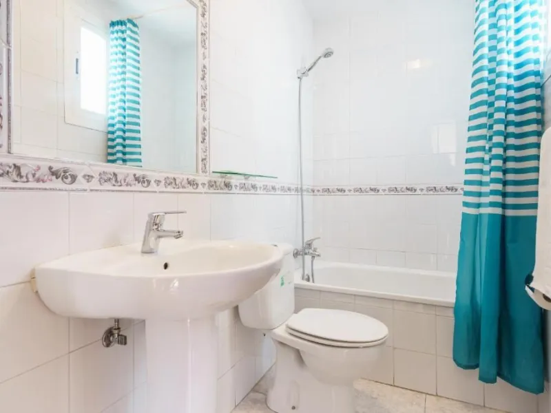????️ Charming Hotel with Guaranteed Profitability in the Heart of Ronda