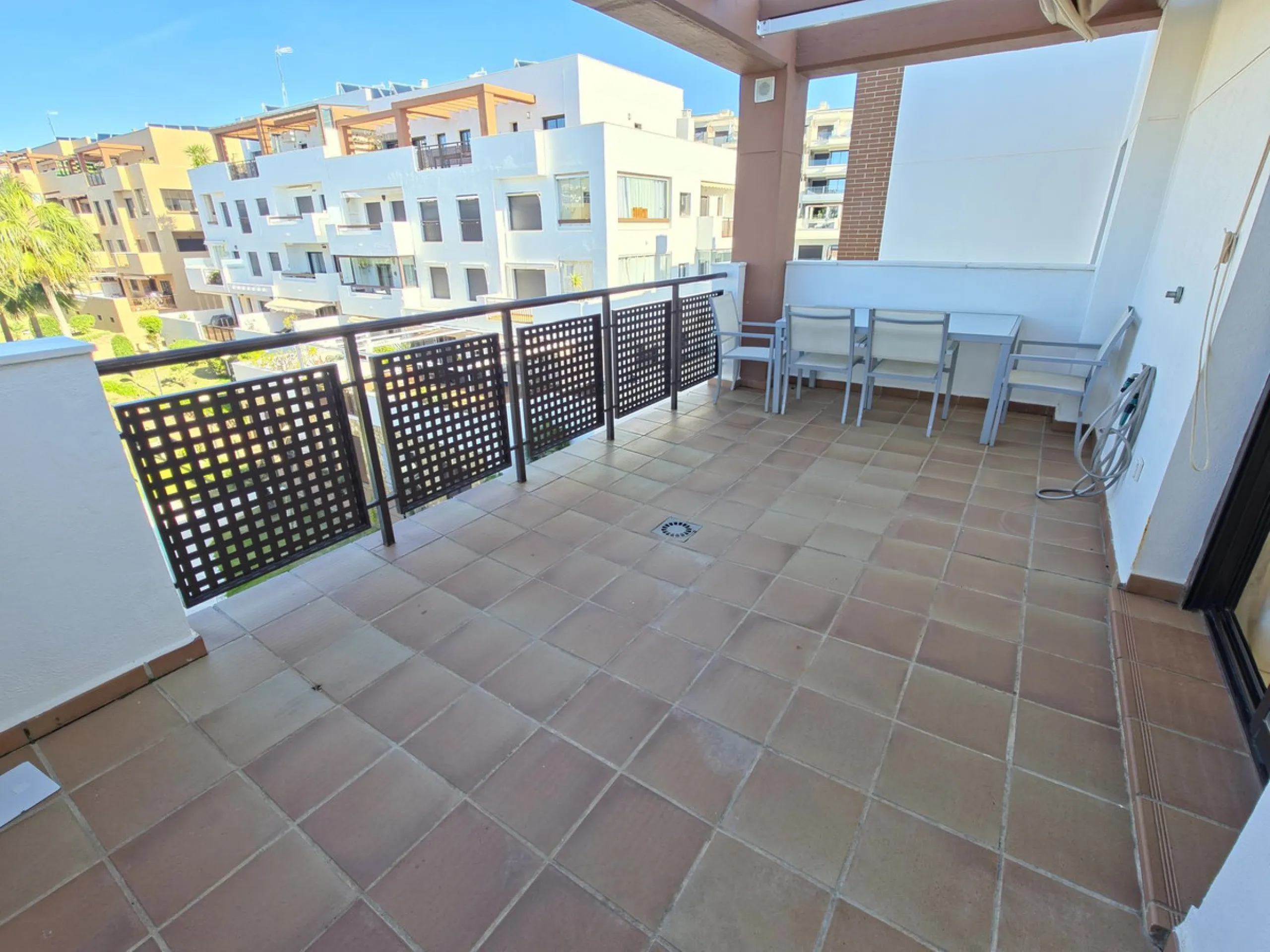 Spectacular Penthouse with Dual Terraces & Panoramic Sea Views – La Cala de Mijas