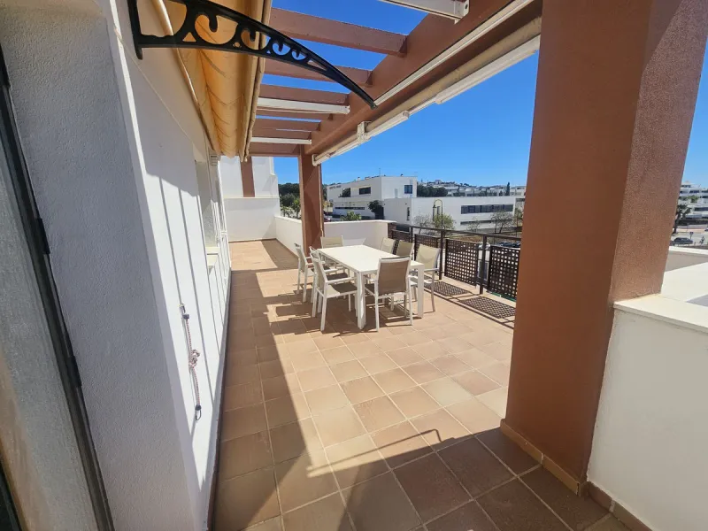 Spectacular Penthouse with Dual Terraces & Panoramic Sea Views – La Cala de Mijas