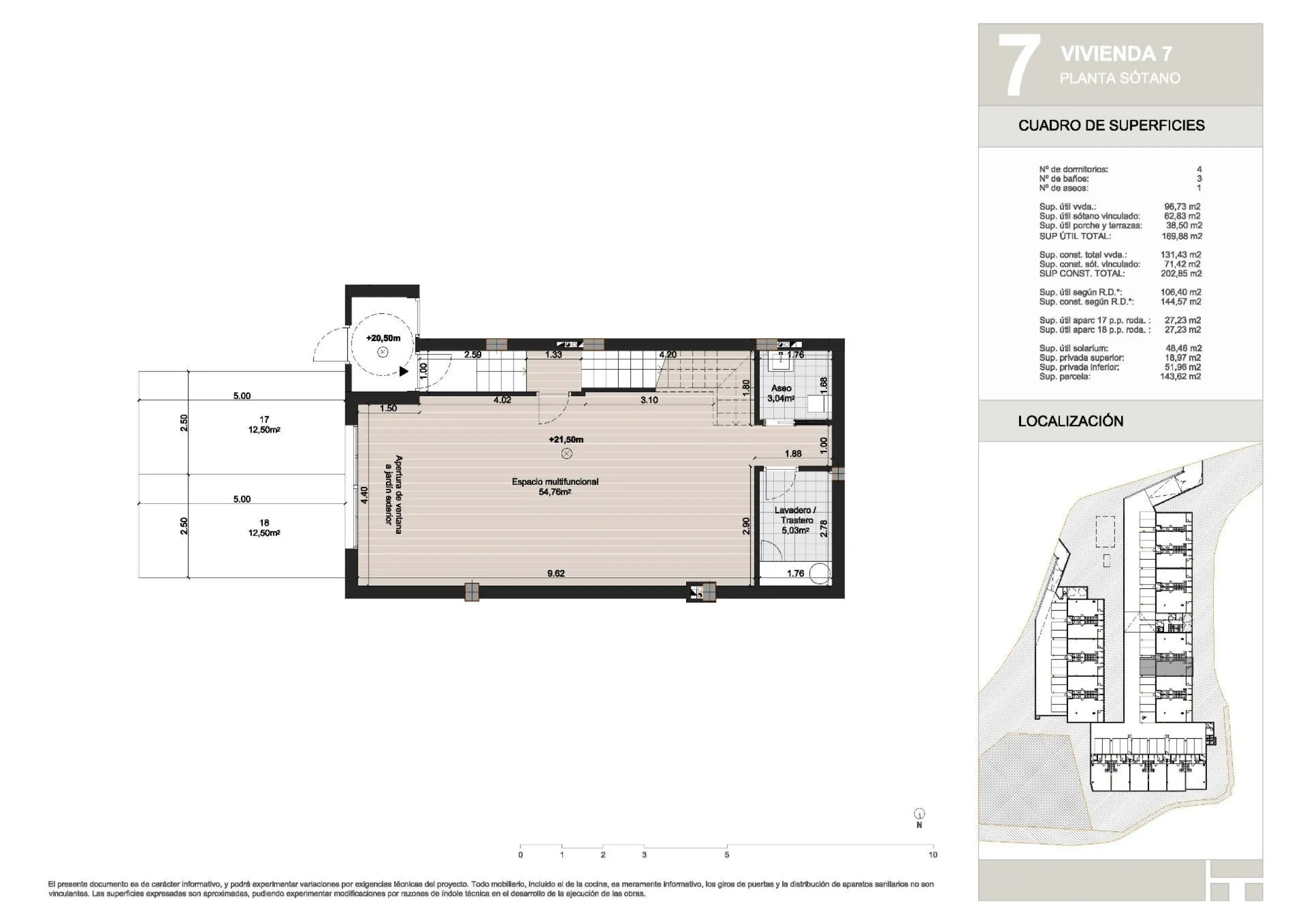 New Build 4 Bedroom Townhouses in Torre del Mar Just 800 m from the Beach& & Modern Family Homes on the Costa del Sol& This exclusive residential development consists of 21 contemporary 4 bedroom townhouses located in Torre del Mar, one of the mo