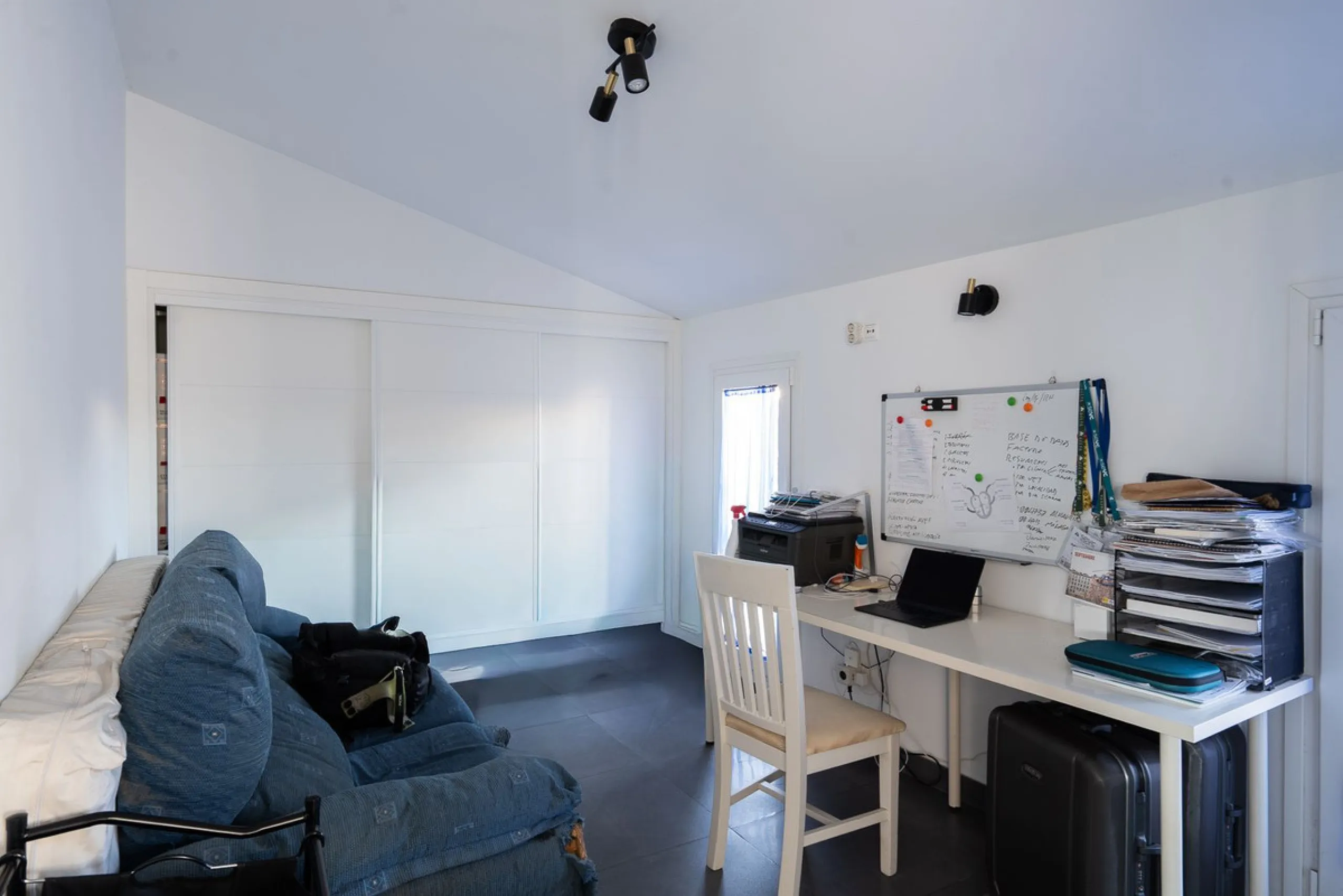 This modern villa has been recently renovated and sits in a fantastic location just 500 metres from the beach,  between La Cala de Mijas and Fuengirola. The home has a bright, contemporary feel throughout, with large windows that open onto the garden and 