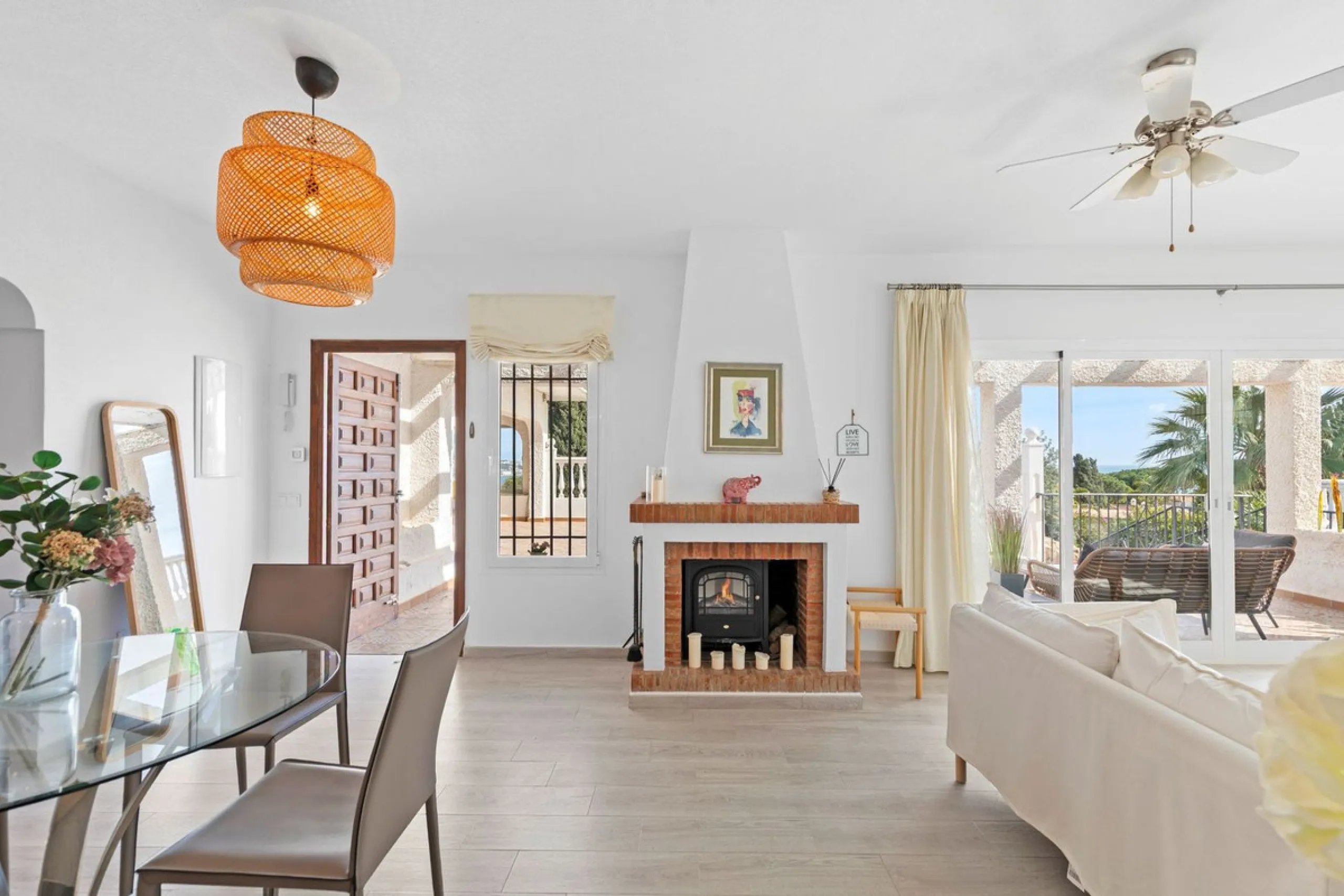 In a well-established and peaceful residential area, this villa enjoys an elevated position that allows for truly stunning open views of the Mediterranean and an uncommon level of privacy.