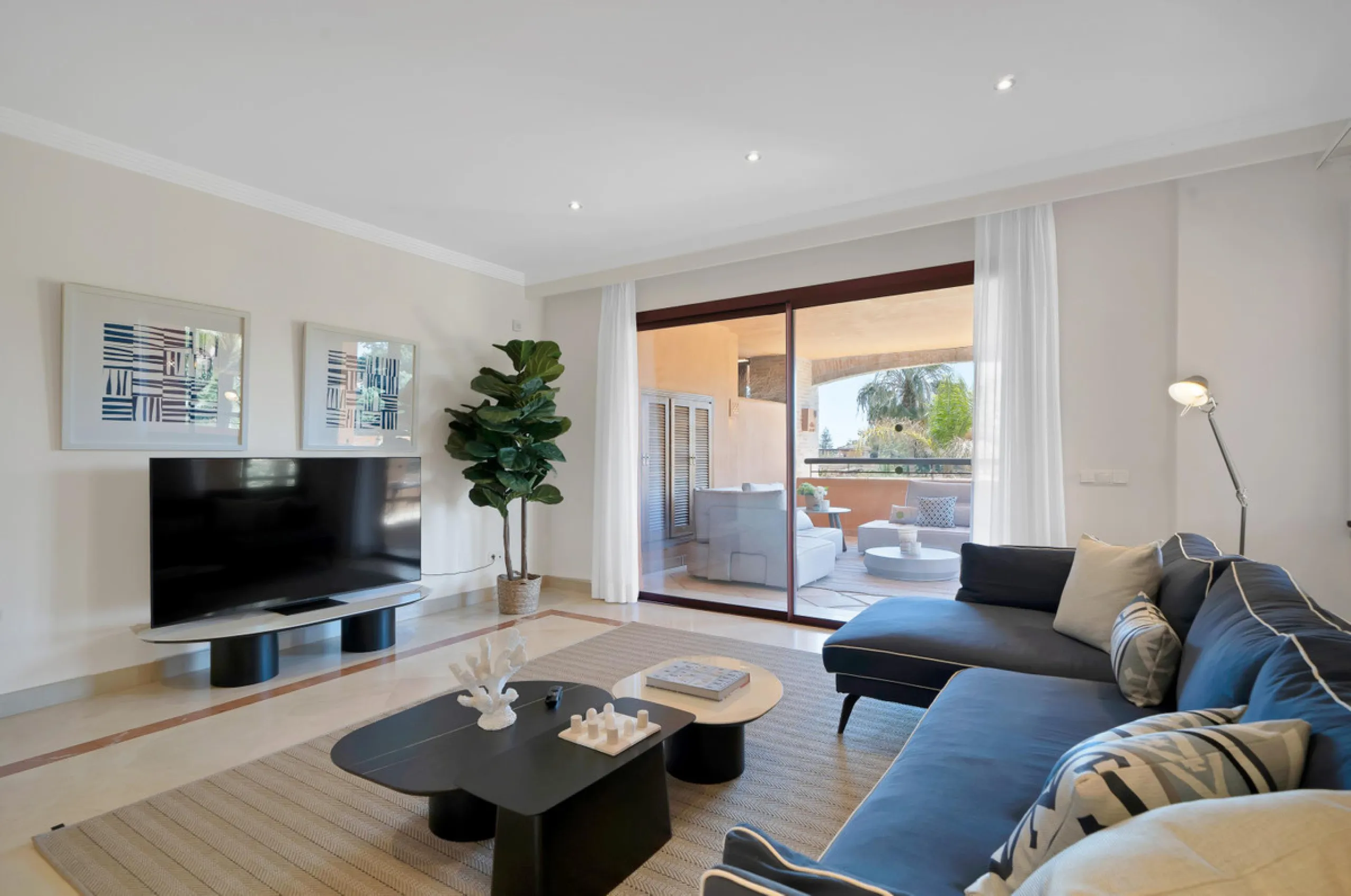 Exclusive Second-Line Beachfront Residence in Gran Bahía Urbanization – Bahía de Marbella