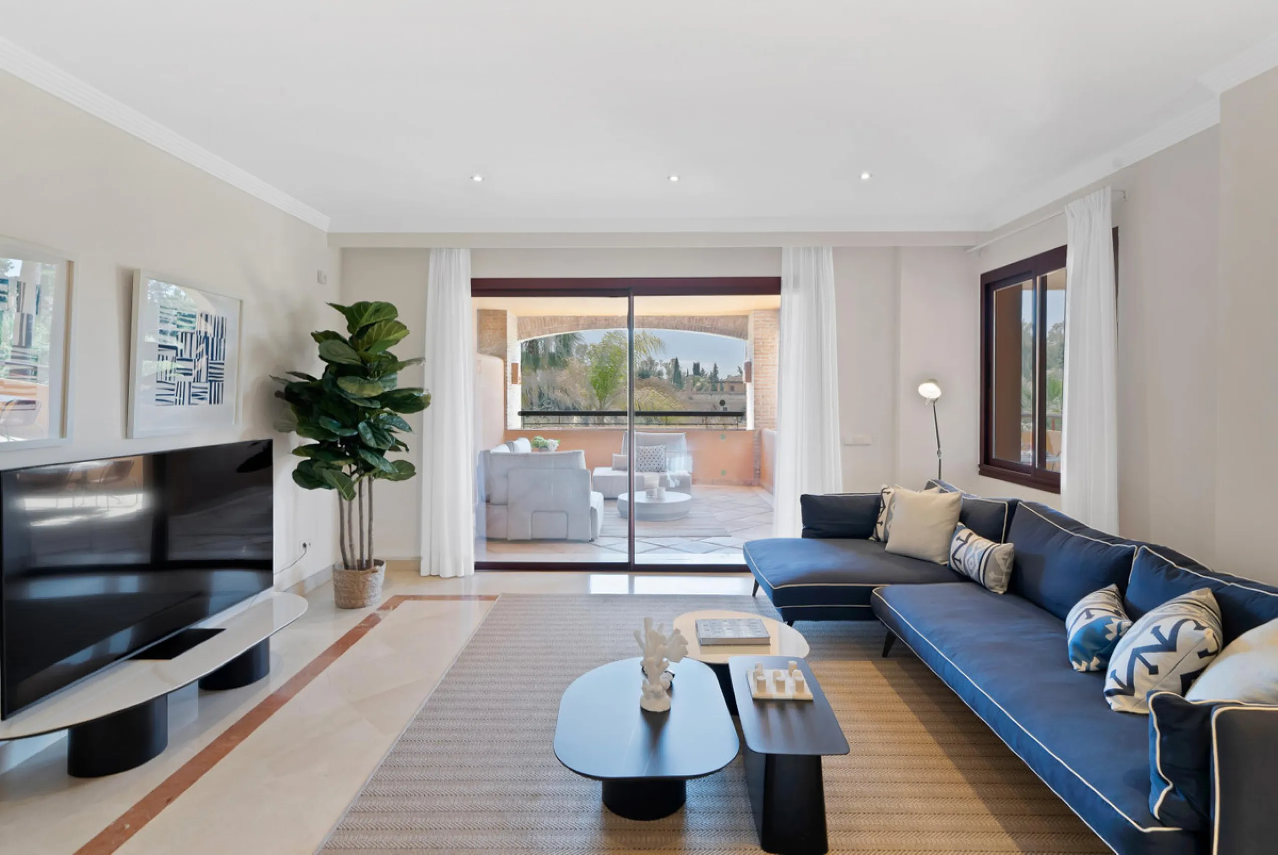 Exclusive Second-Line Beachfront Residence in Gran Bahía Urbanization – Bahía de Marbella