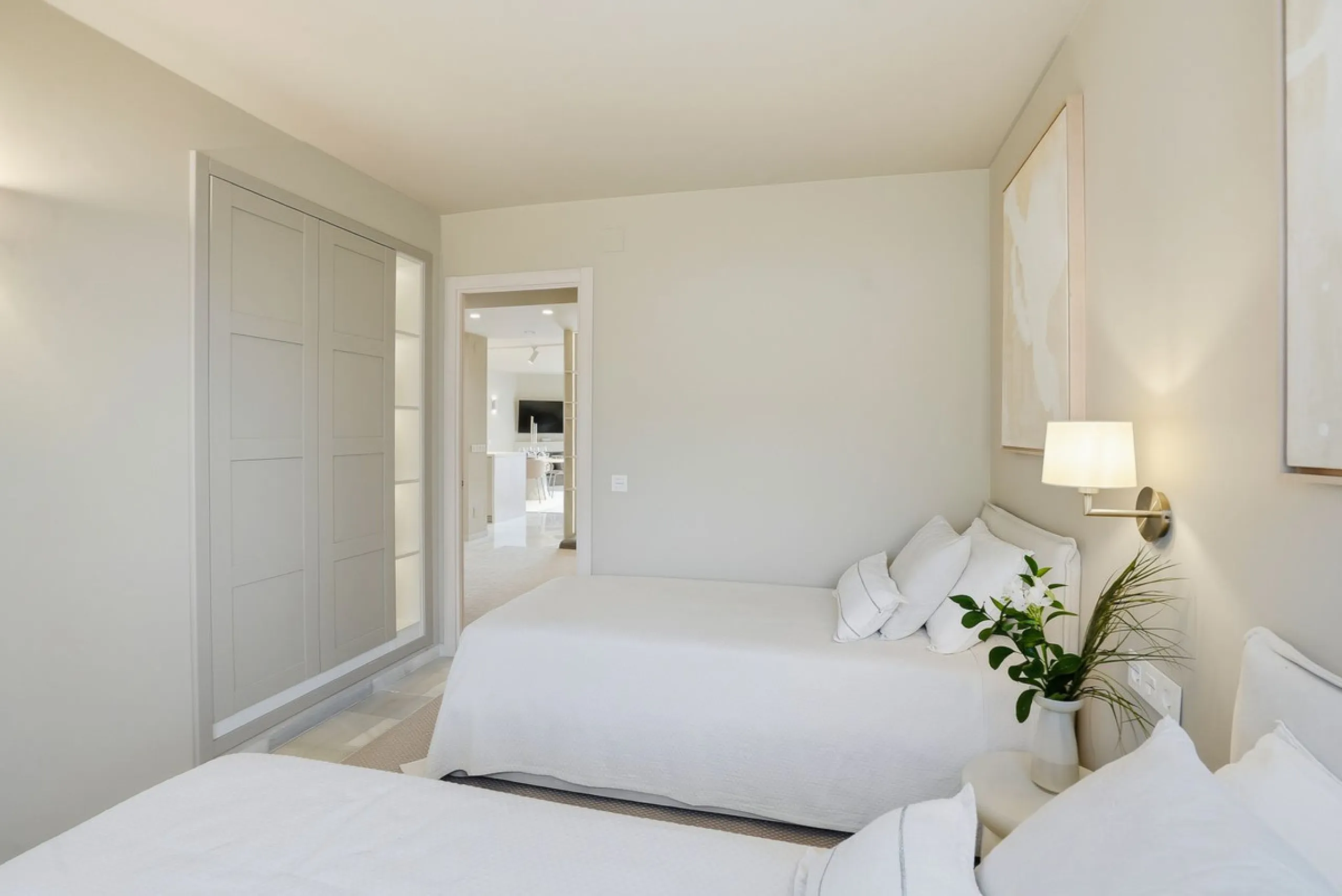Апартамент средний этаж, Calahonda, Costa del Sol