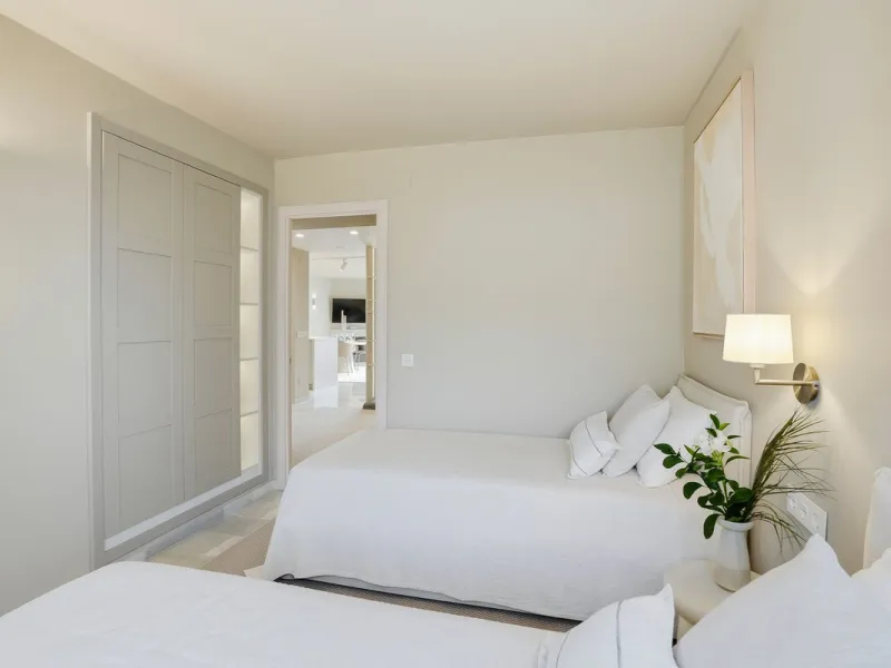 Апартамент средний этаж, Calahonda, Costa del Sol