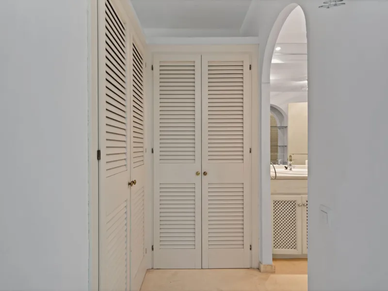 Apartment - Ground Floor Apartment в продаже в Estepona, Málaga. В доме 2 спален и 2 ванных комнат. Площадь дома 170 м²