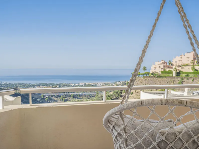 Apartment - Middle Floor Apartment в продаже в Mijas, Málaga. В доме 2 спален и 2 ванных комнат. Площадь дома 69 м²
