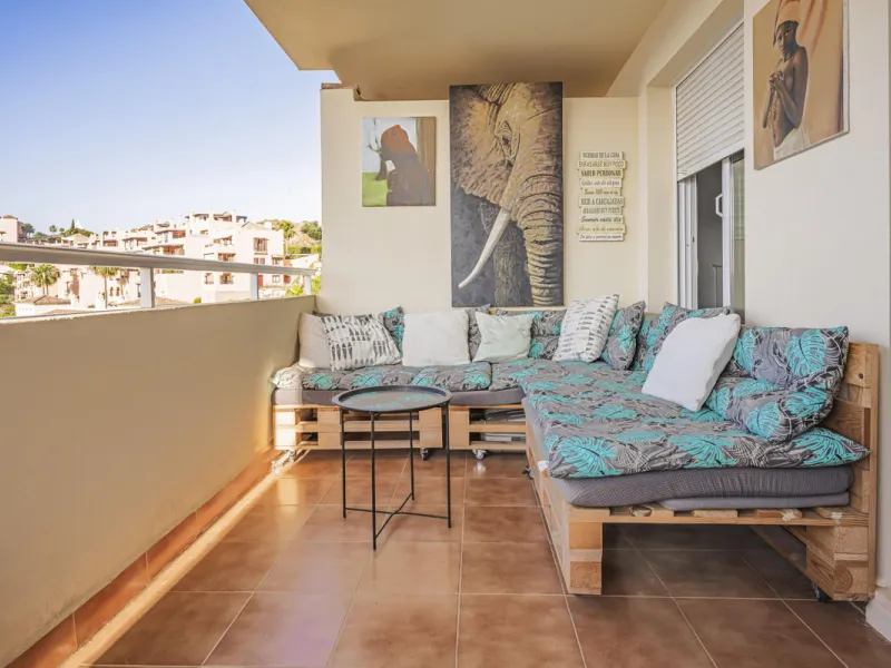 Apartment - Middle Floor Apartment в продаже в Mijas, Málaga. В доме 2 спален и 2 ванных комнат. Площадь дома 69 м²