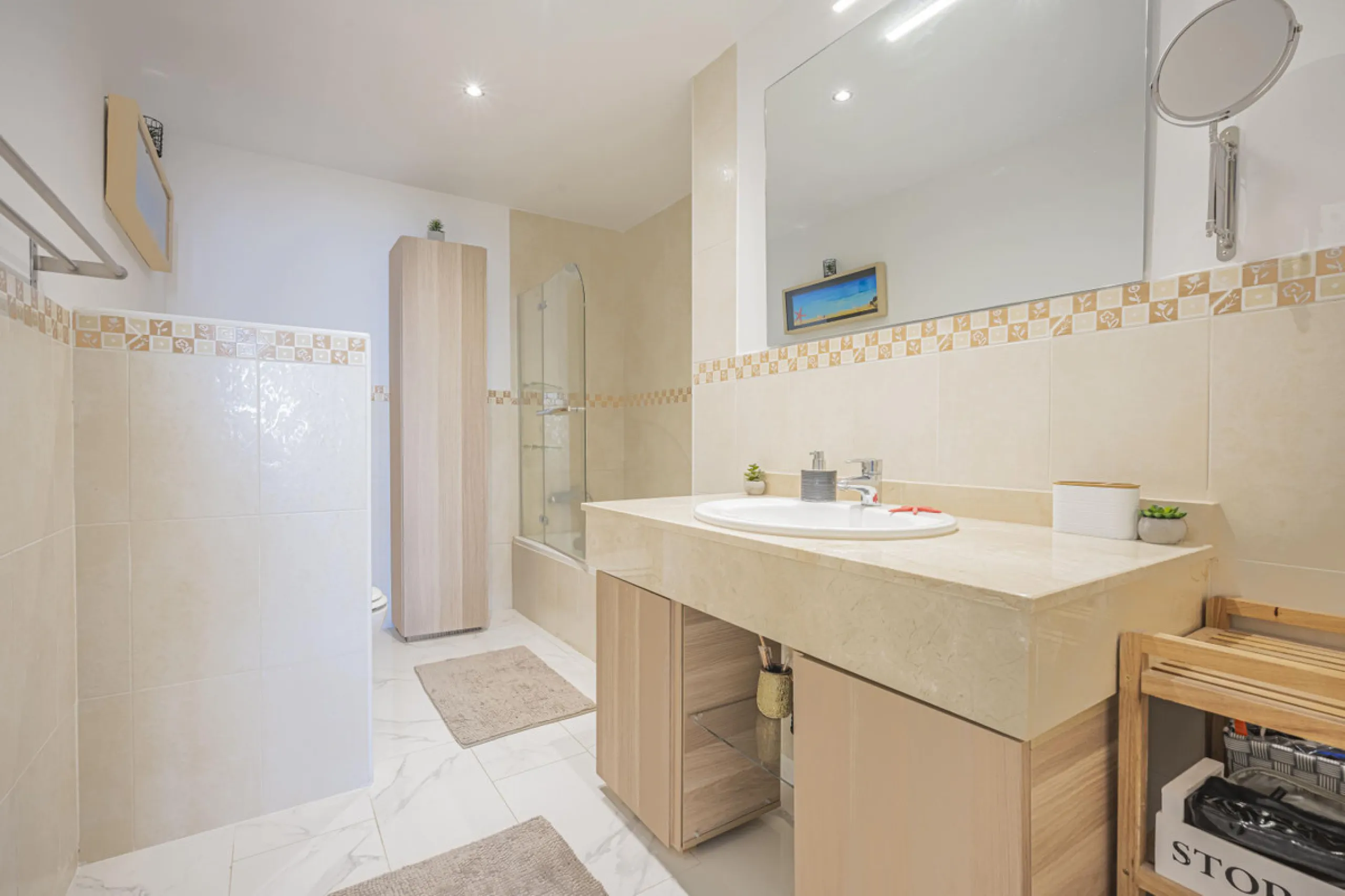 Apartment - Middle Floor Apartment в продаже в Mijas, Málaga. В доме 2 спален и 2 ванных комнат. Площадь дома 69 м²