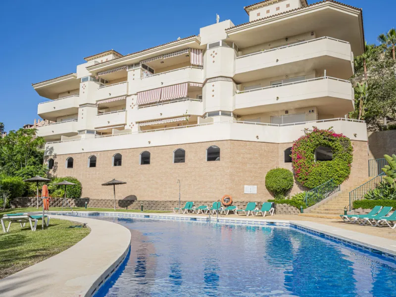 Apartment - Middle Floor Apartment в продаже в Mijas, Málaga. В доме 2 спален и 2 ванных комнат. Площадь дома 69 м²