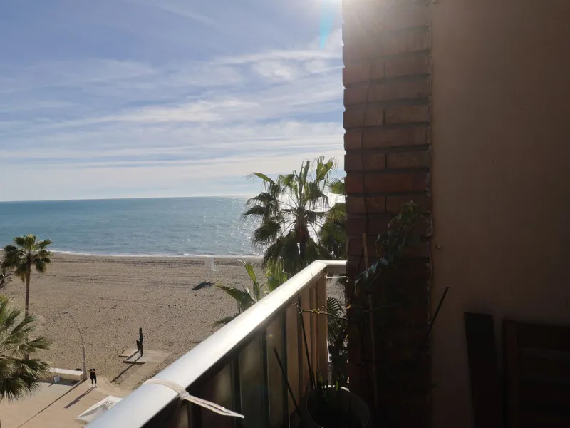 Looking for a beachfront property in Estepona? You found it!
