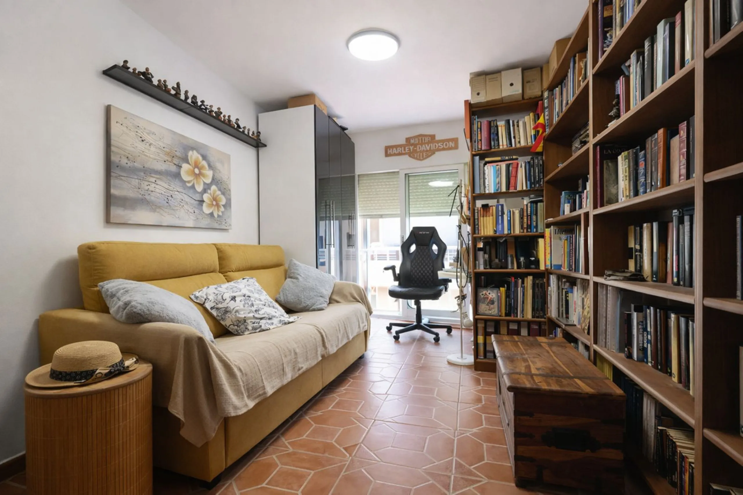Looking for a beachfront property in Estepona? You found it!