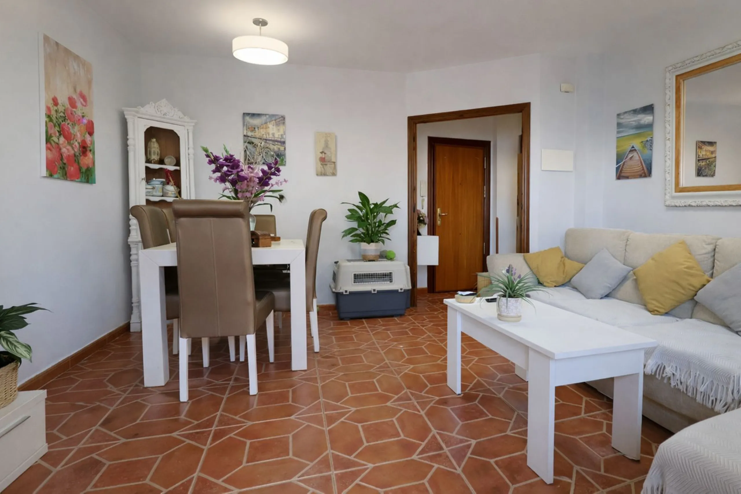 Looking for a beachfront property in Estepona? You found it!