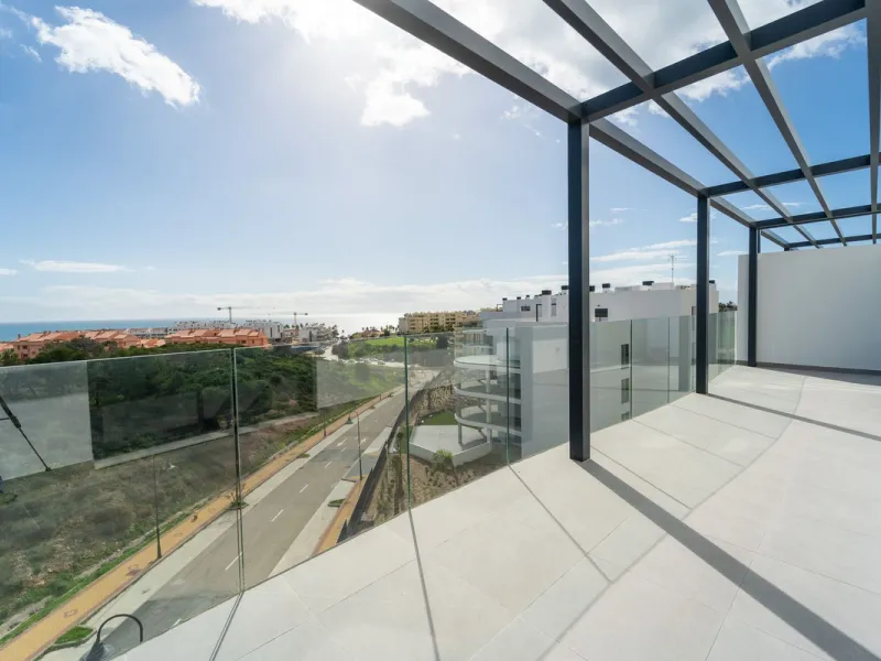 This a brand new property, never been lived in but with the benefit of paying 7 % transfer tax and not 10 % vat.