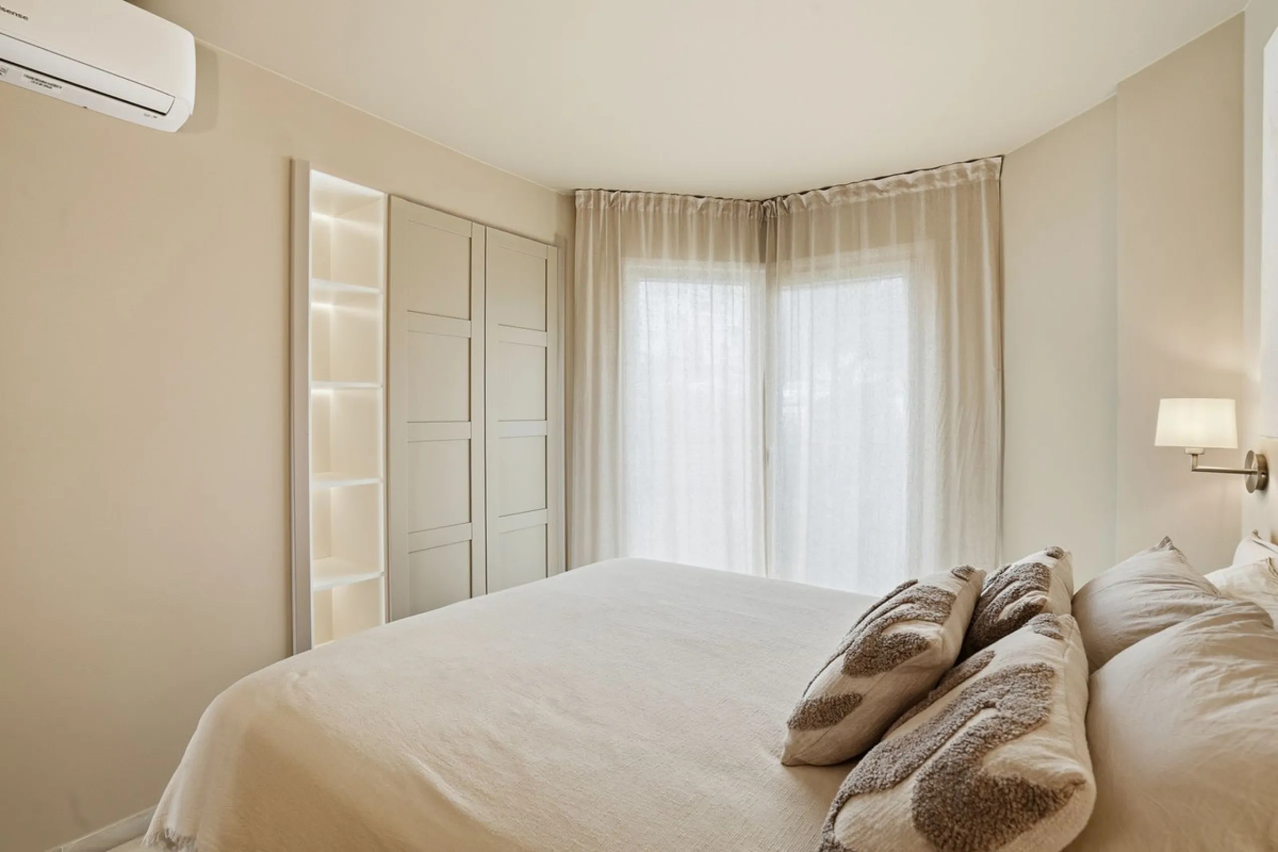 Апартамент средний этаж, Calahonda, Costa del Sol
