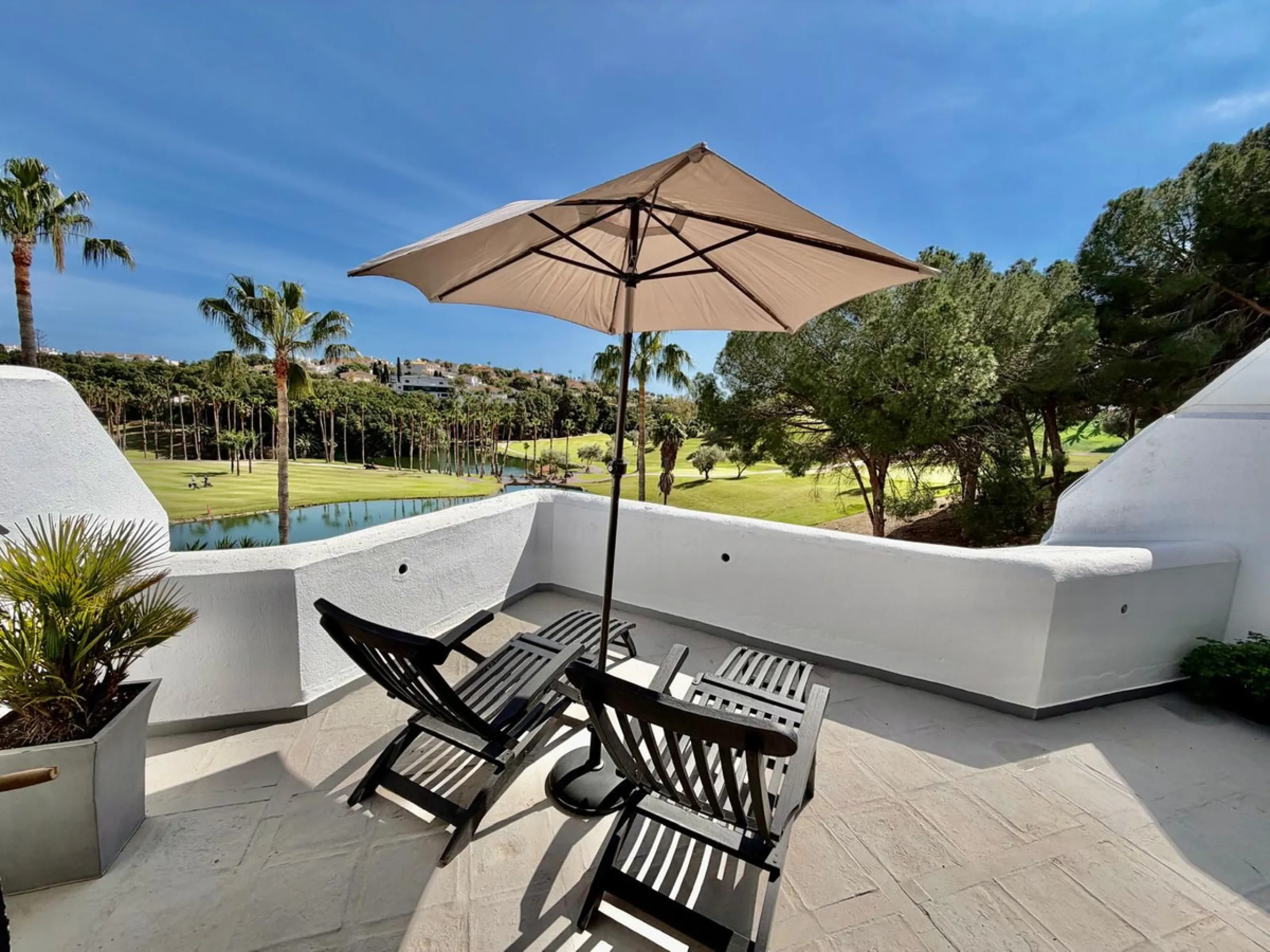 FIRST LINE OF THE GOLF COURSE IN TORREQUEBRADA, BENALMÁDENA