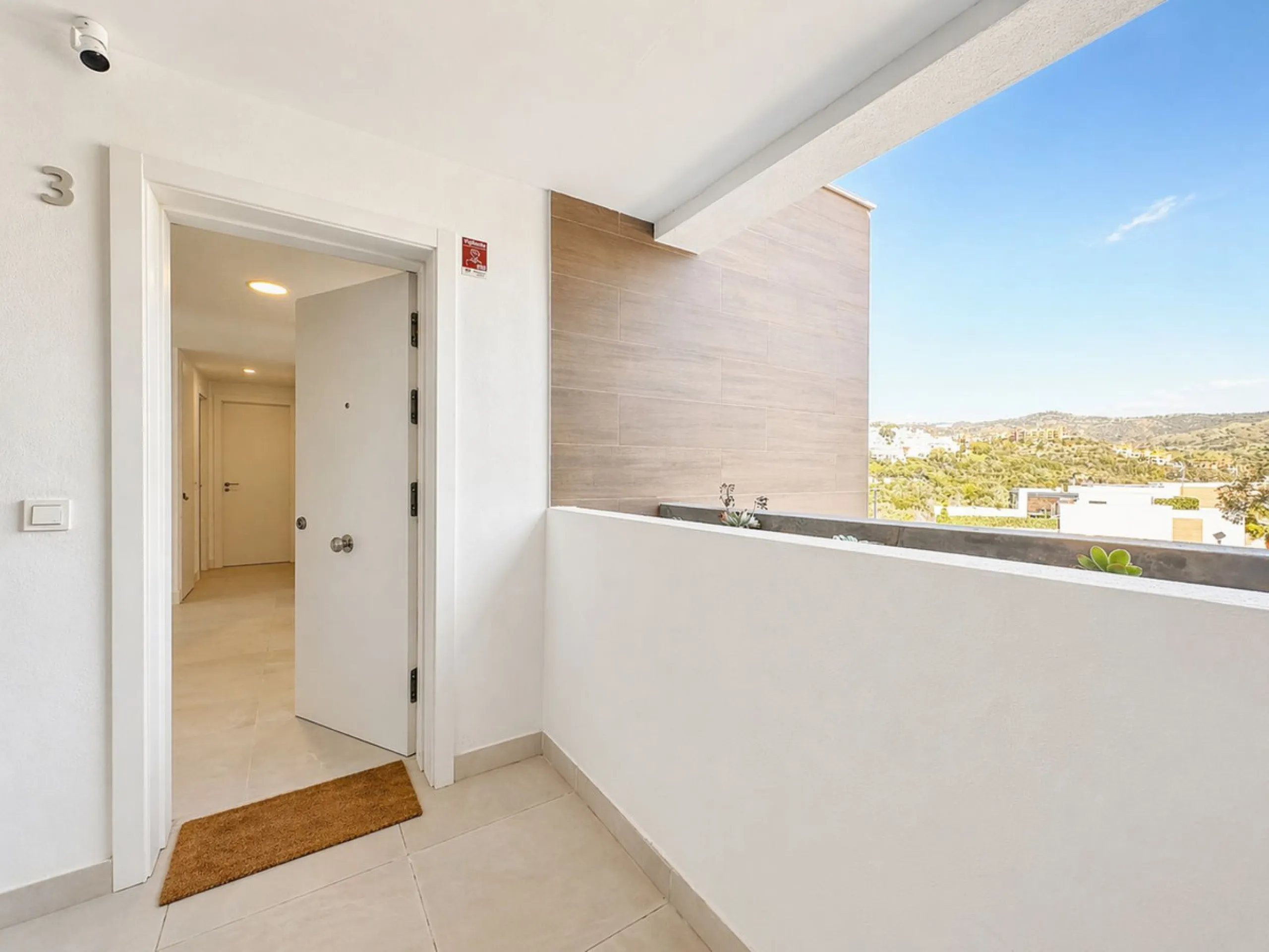 2-bedroom apartment, terrace, private pool, and garage in Cabopino, Marbella.