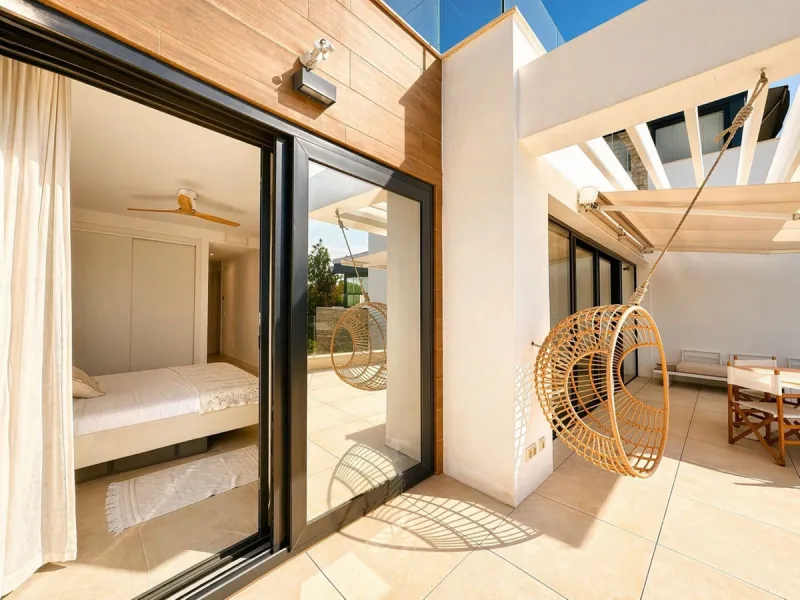 2-bedroom apartment, terrace, private pool, and garage in Cabopino, Marbella.