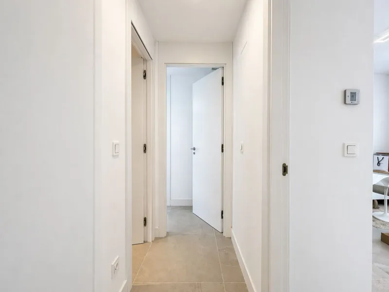2-bedroom apartment, terrace, private pool, and garage in Cabopino, Marbella.