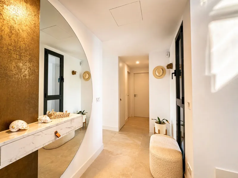 2-bedroom apartment, terrace, private pool, and garage in Cabopino, Marbella.