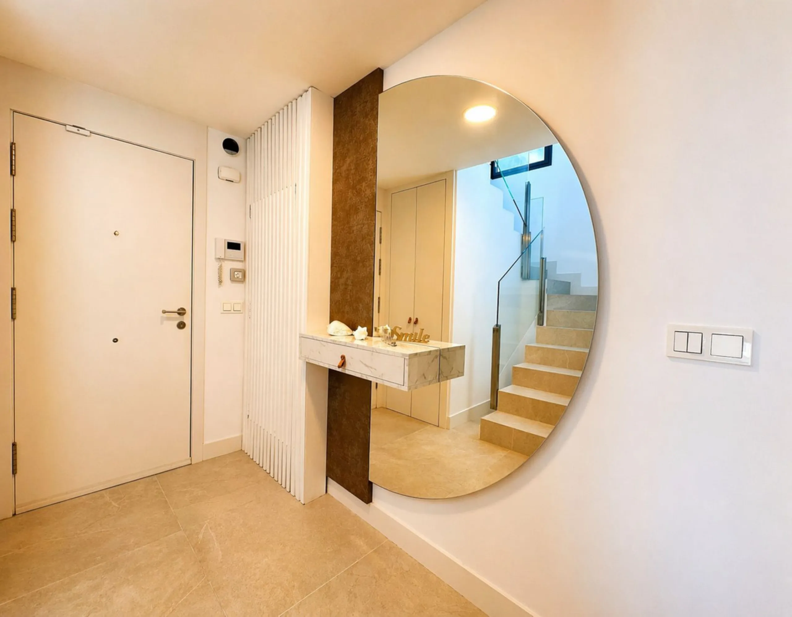 2-bedroom apartment, terrace, private pool, and garage in Cabopino, Marbella.