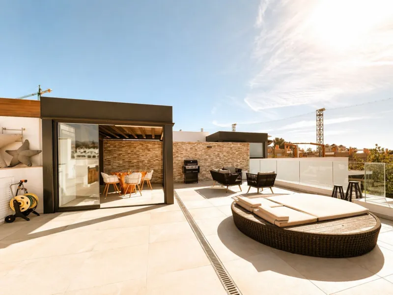 2-bedroom apartment, terrace, private pool, and garage in Cabopino, Marbella.