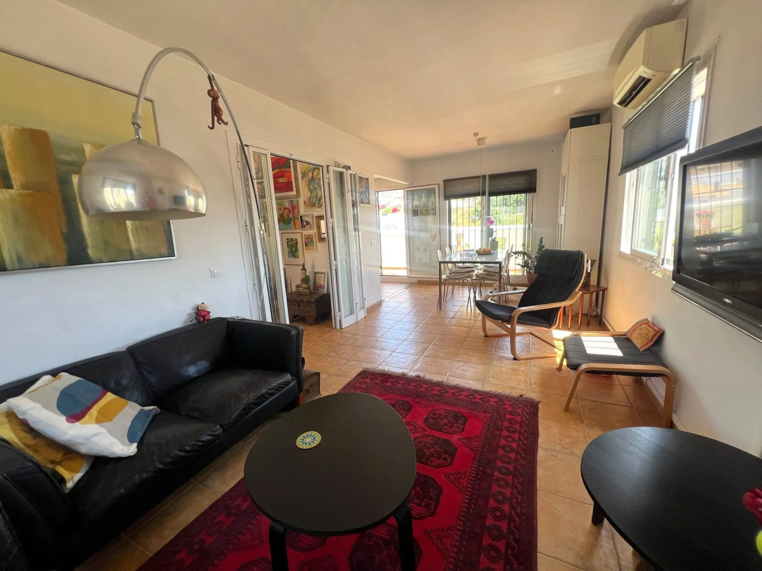 House - Semi-Detached House в продаже в Fuengirola, Málaga. В доме 3 спален и 4 ванных комнат. Площадь дома 150 м²