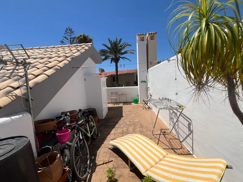 House - Semi-Detached House в продаже в Fuengirola, Málaga. В доме 3 спален и 4 ванных комнат. Площадь дома 150 м²