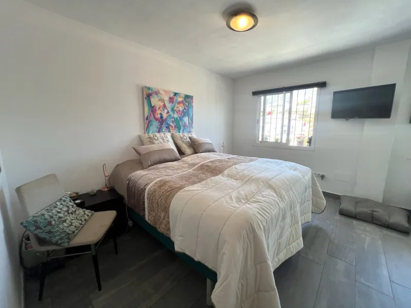 House - Semi-Detached House в продаже в Fuengirola, Málaga. В доме 3 спален и 4 ванных комнат. Площадь дома 150 м²