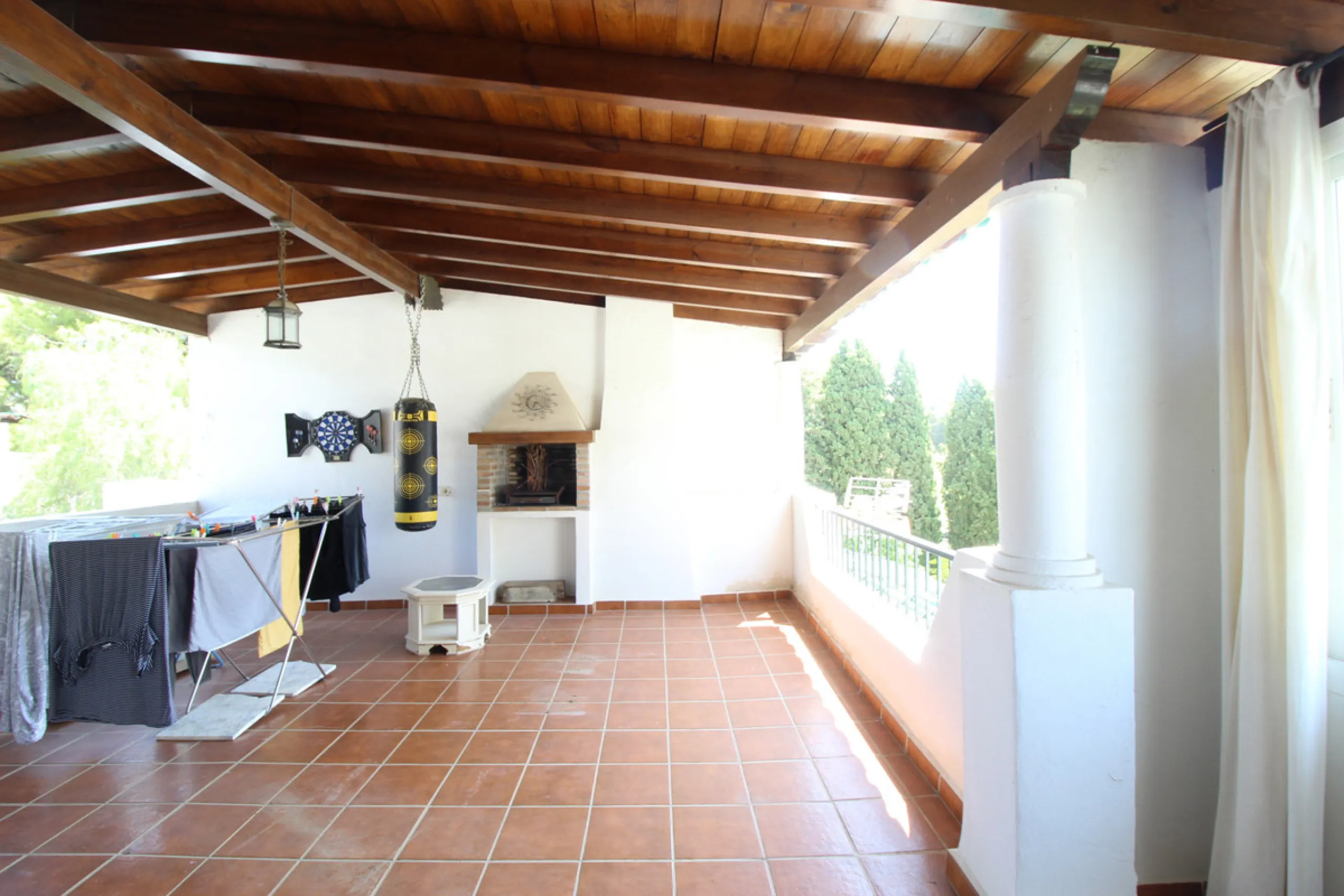 House - Townhouse в продаже в Marbella, Málaga. В доме 3 спален и 4 ванных комнат. Площадь дома 156 м²