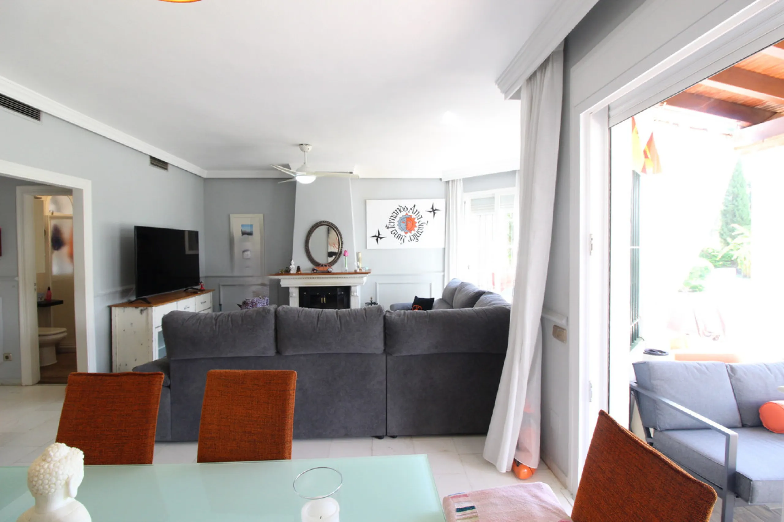 House - Townhouse в продаже в Marbella, Málaga. В доме 3 спален и 4 ванных комнат. Площадь дома 156 м²