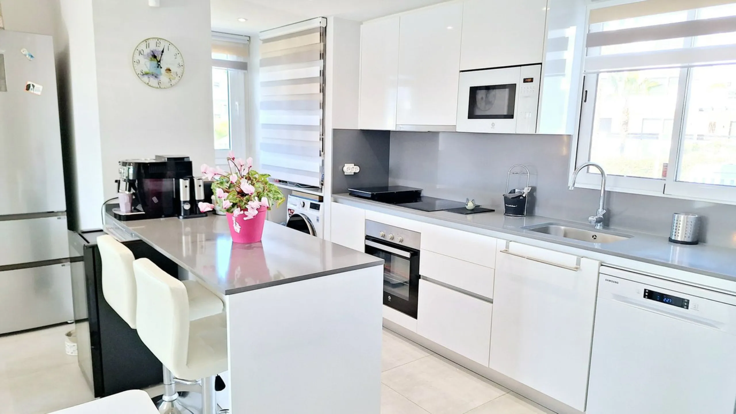 Ground Floor Apartment, Doña Julia, Costa del Sol.