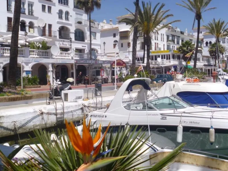 Ground Floor Apartment, Doña Julia, Costa del Sol.