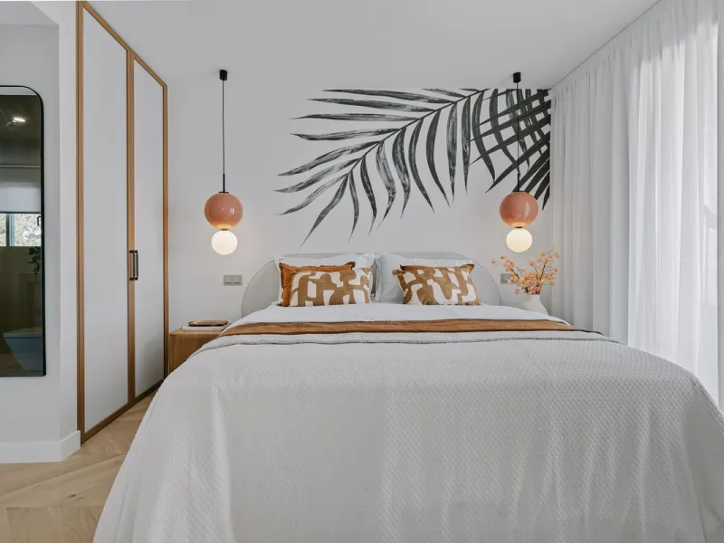 Apartment Vista Lago — Completely renovated luxury 3-bedroom apartment with private pool, BBQ area, and lake & mountain views in Nueva Andalucía