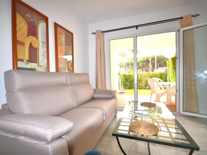 Gartenwohnung zu verkaufen in Mi Capricho – Calahonda, Mijas Costa