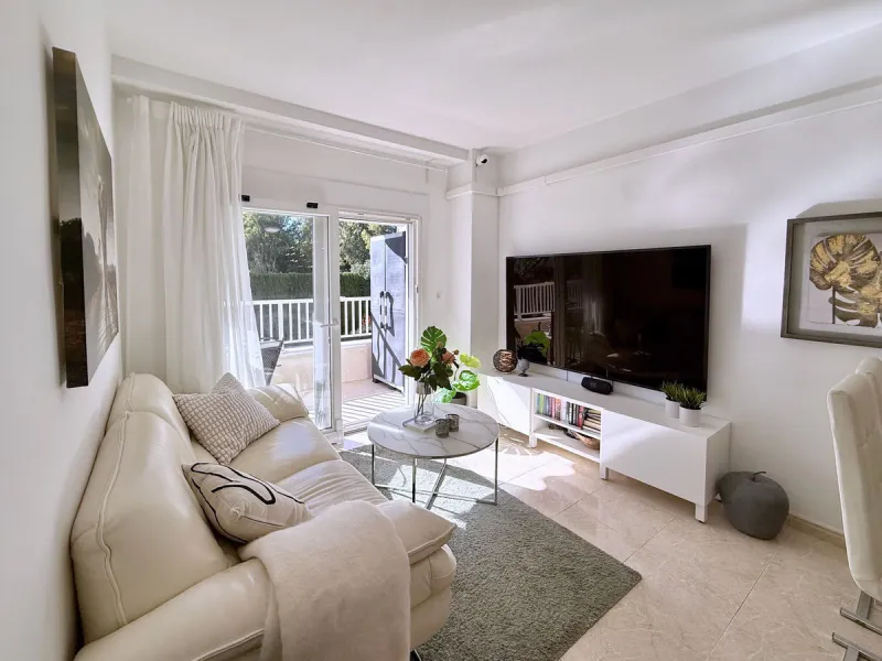 Modern Apartment in Rio Verde Beachside – Just 200m from the Sea, with rental license!