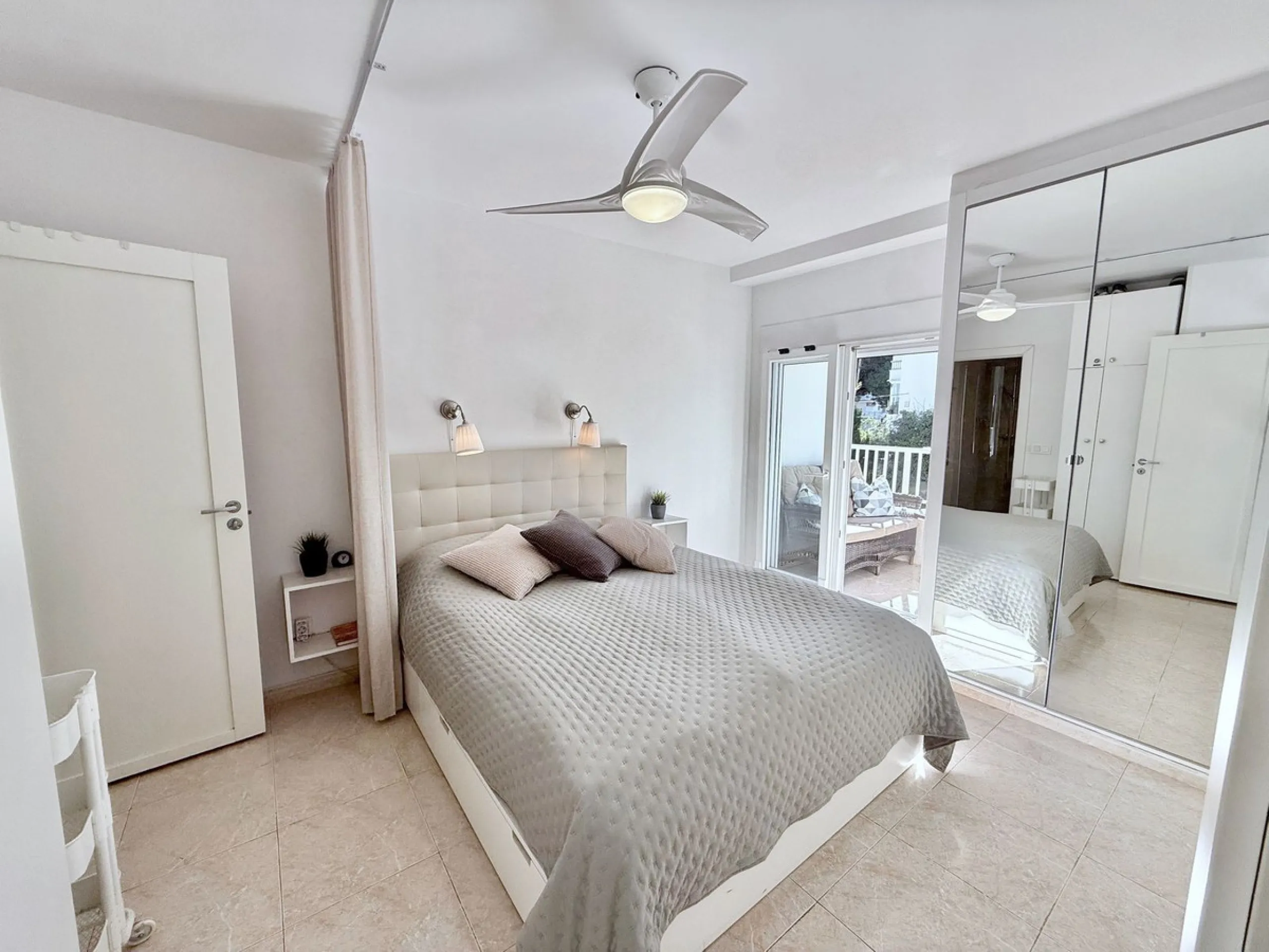 Modern Apartment in Rio Verde Beachside – Just 200m from the Sea, with rental license!