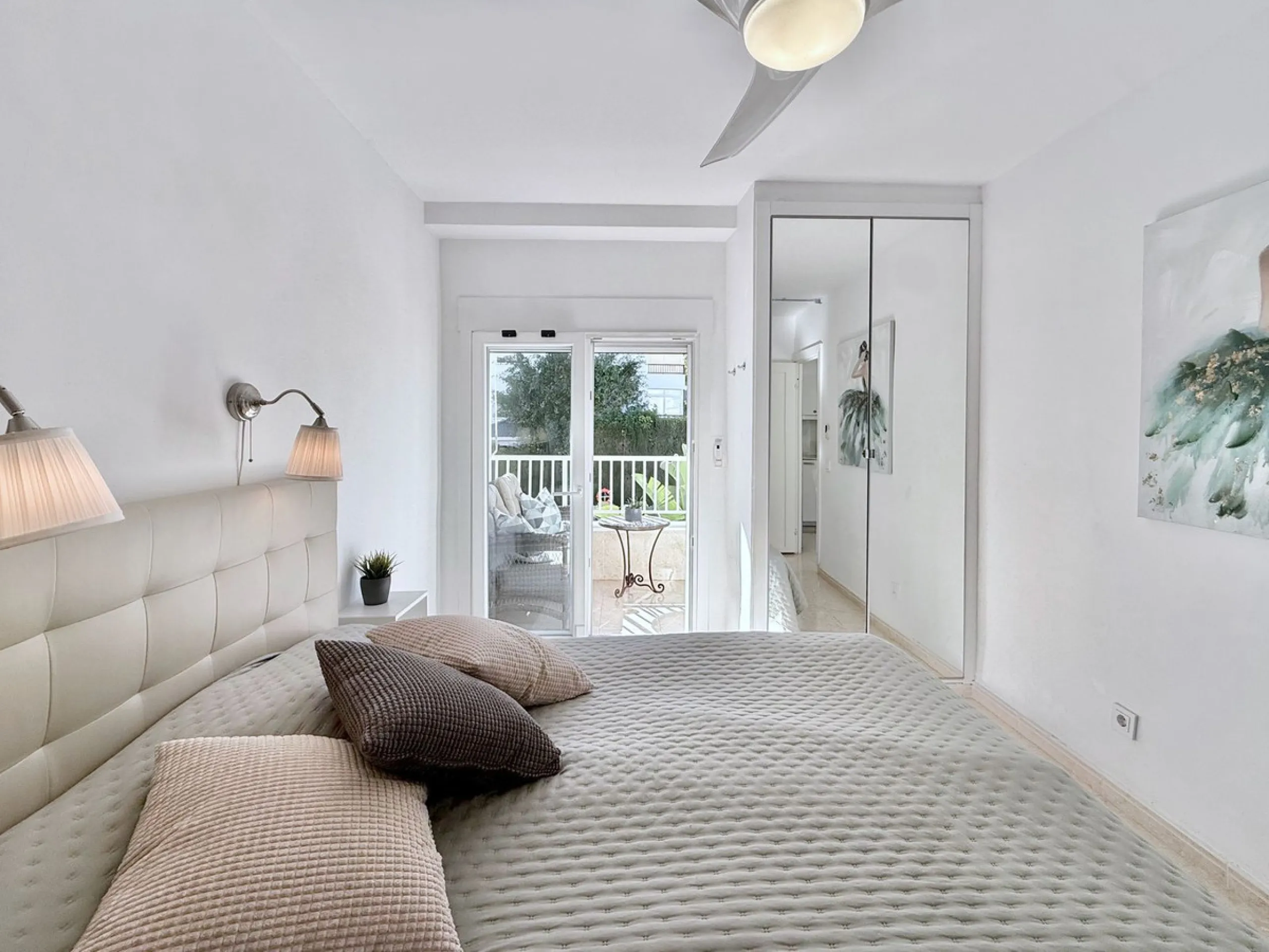 Modern Apartment in Rio Verde Beachside – Just 200m from the Sea, with rental license!