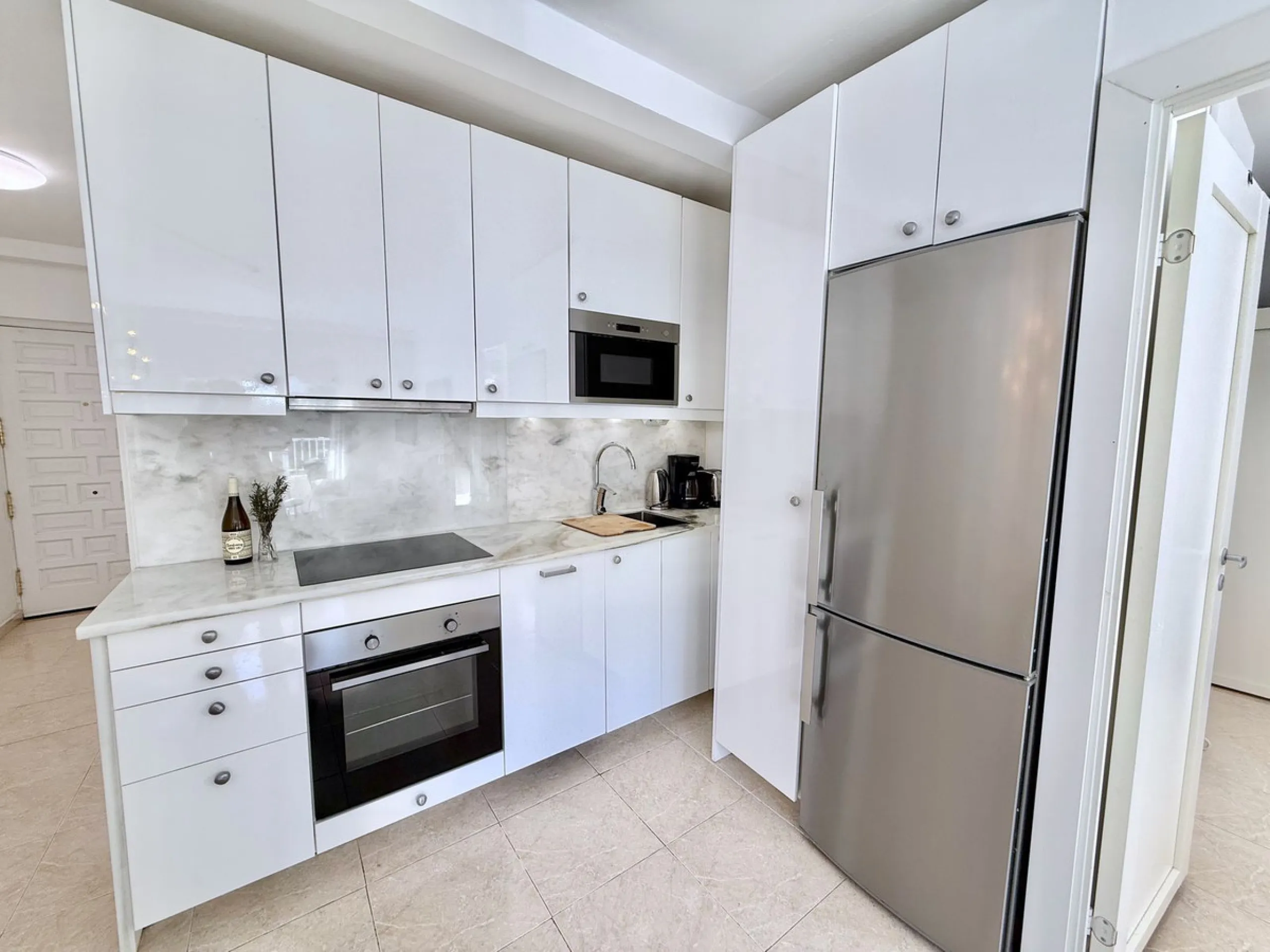 Modern Apartment in Rio Verde Beachside – Just 200m from the Sea, with rental license!