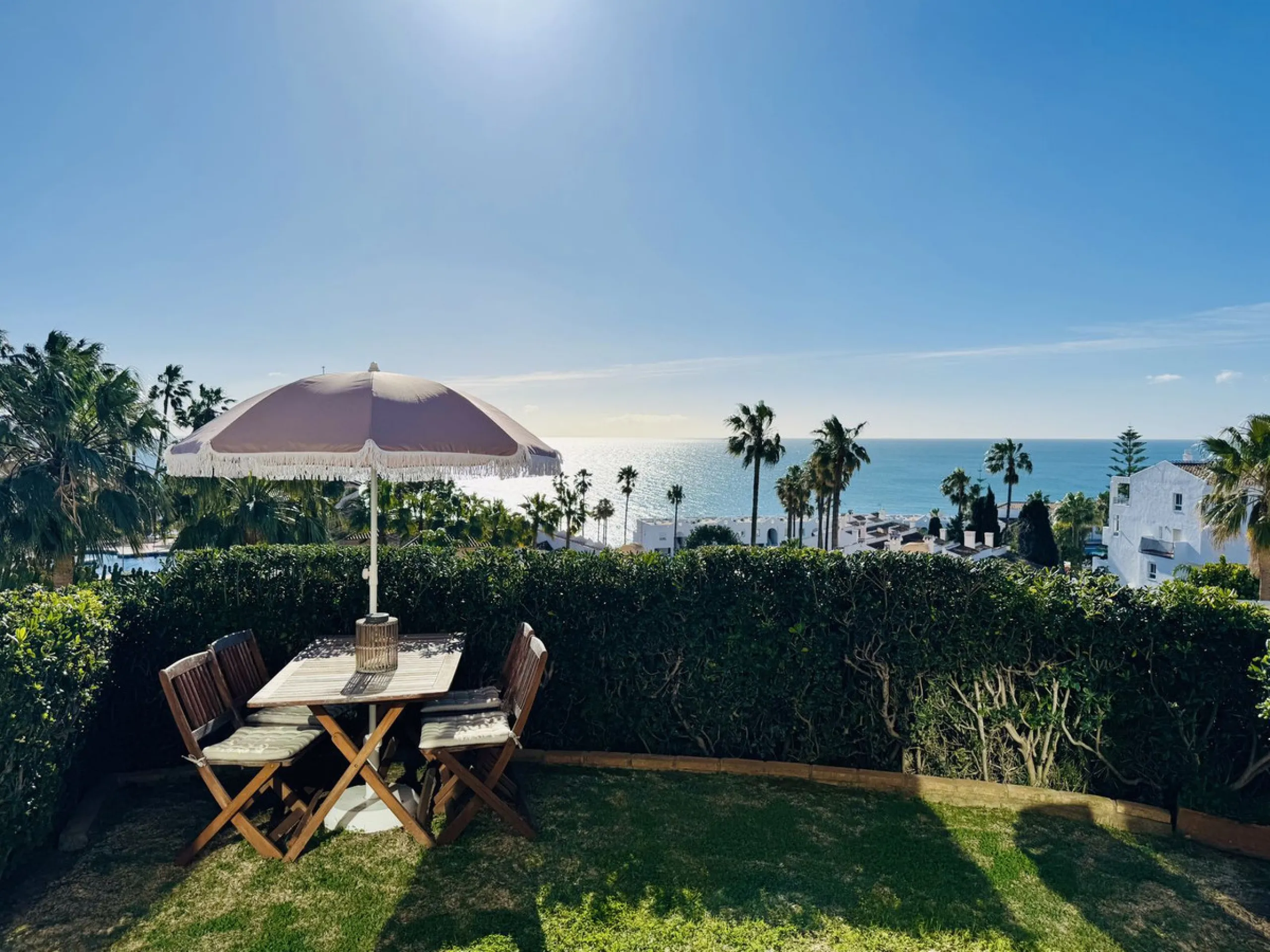 Stylish, fully renovated townhouse in the heart of Mijas Costa just steps from Fuengirola's beach walk, ideal as a permanent home, holiday residence or investement with excellent rental potential.